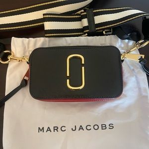 Marc Jacobs - The Snapshot